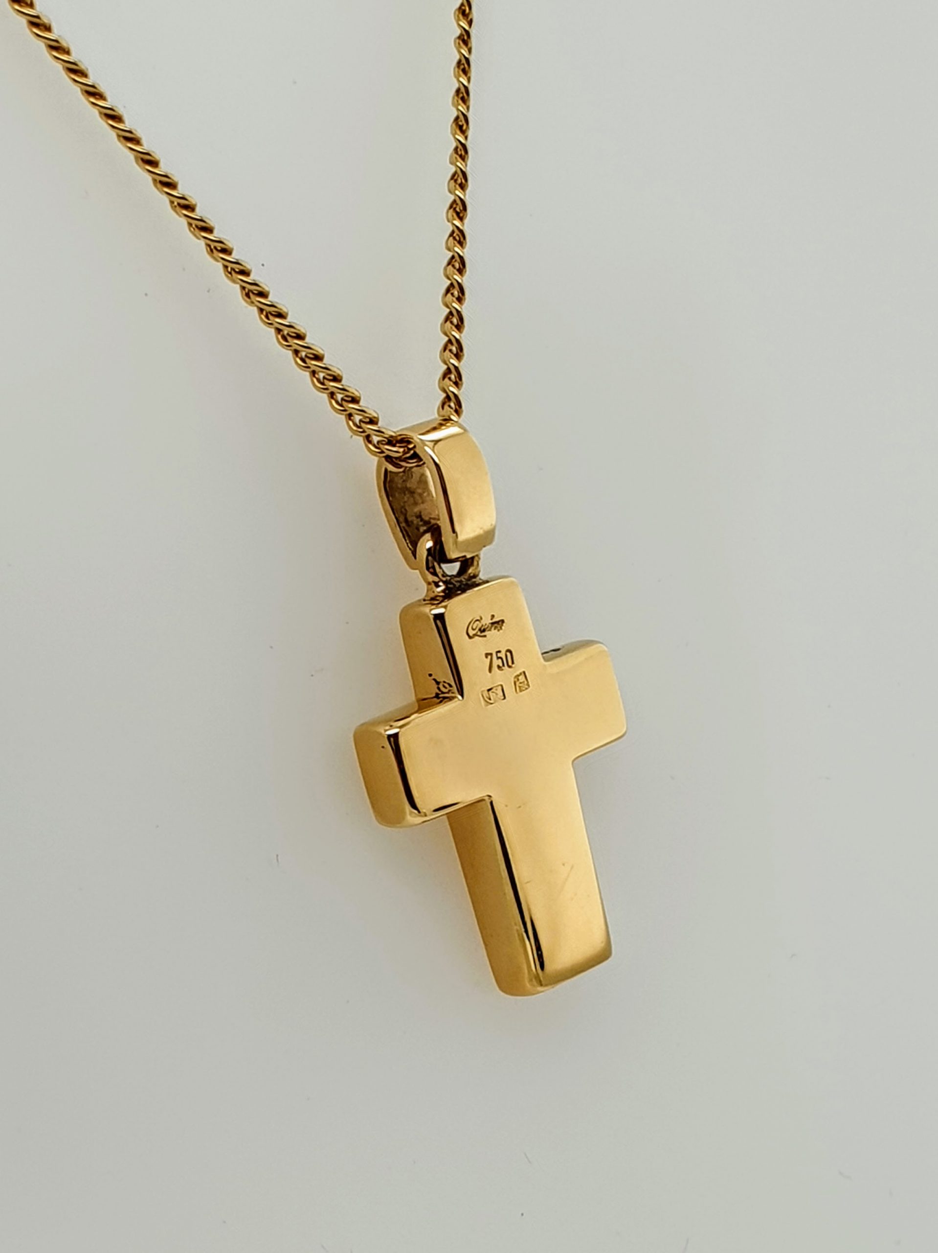 Lui Aanstellen Bloesem Gouden kruis hanger van Quinn, 18 karaat. #3710 | Goudsmederij/Juwelier  Arnold van Dodewaard