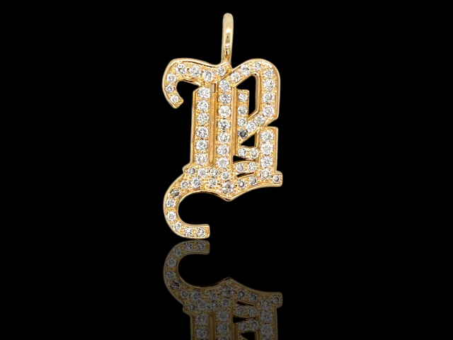 Gouden hanger letter B. bezet met kleine diamantjes # 28181