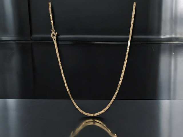 Gouden cobra collier/ ketting, tweede hands. # 28204